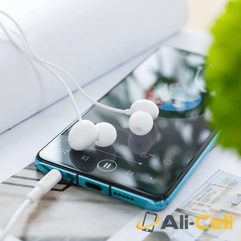 Wired earphones 3.5mm “M69 Expression” with mic (canned package) (M69 Canned Package Black) — 5