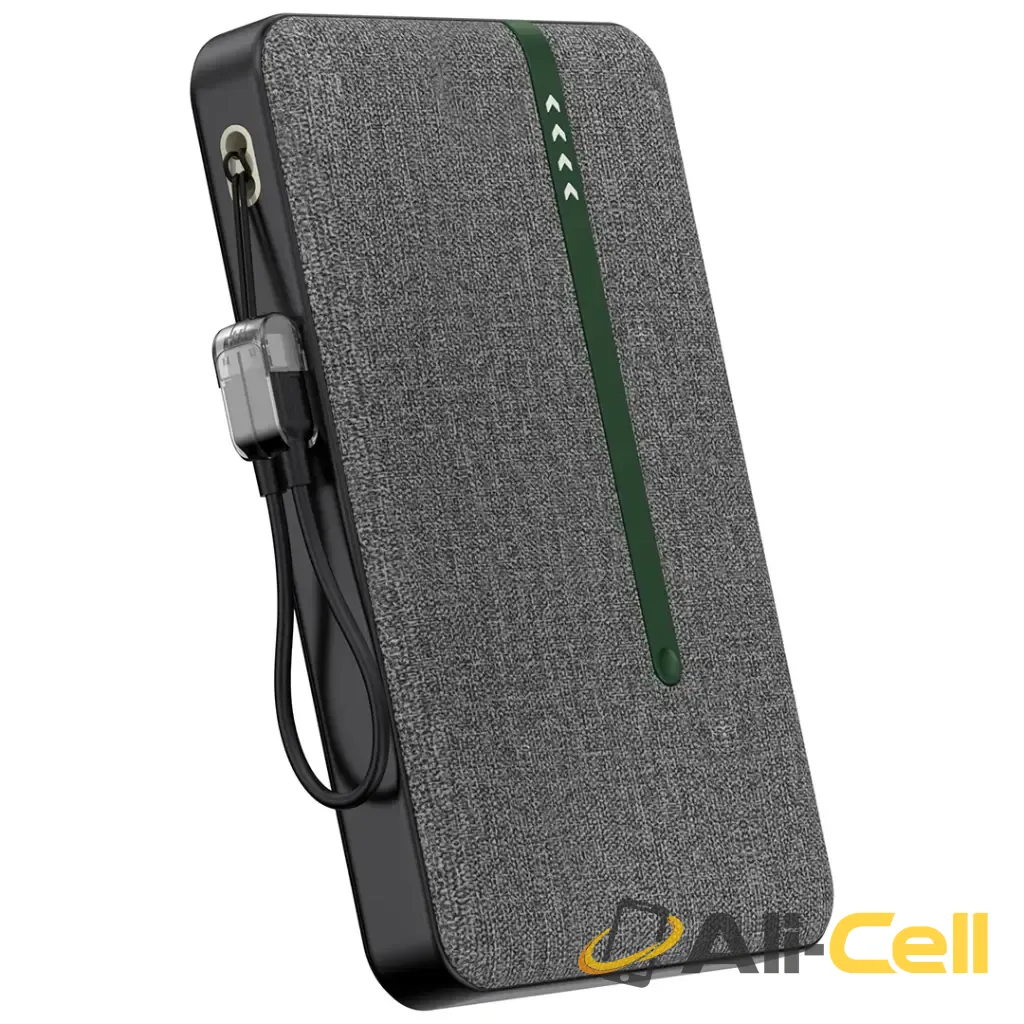 Green Lion Kyoto 10000mAh Power Bank - Black — 3