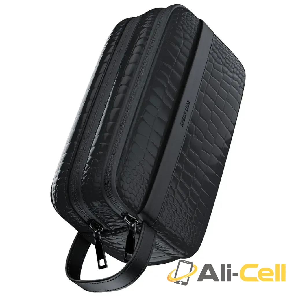 Green Lion Tirana Travel Pouch
